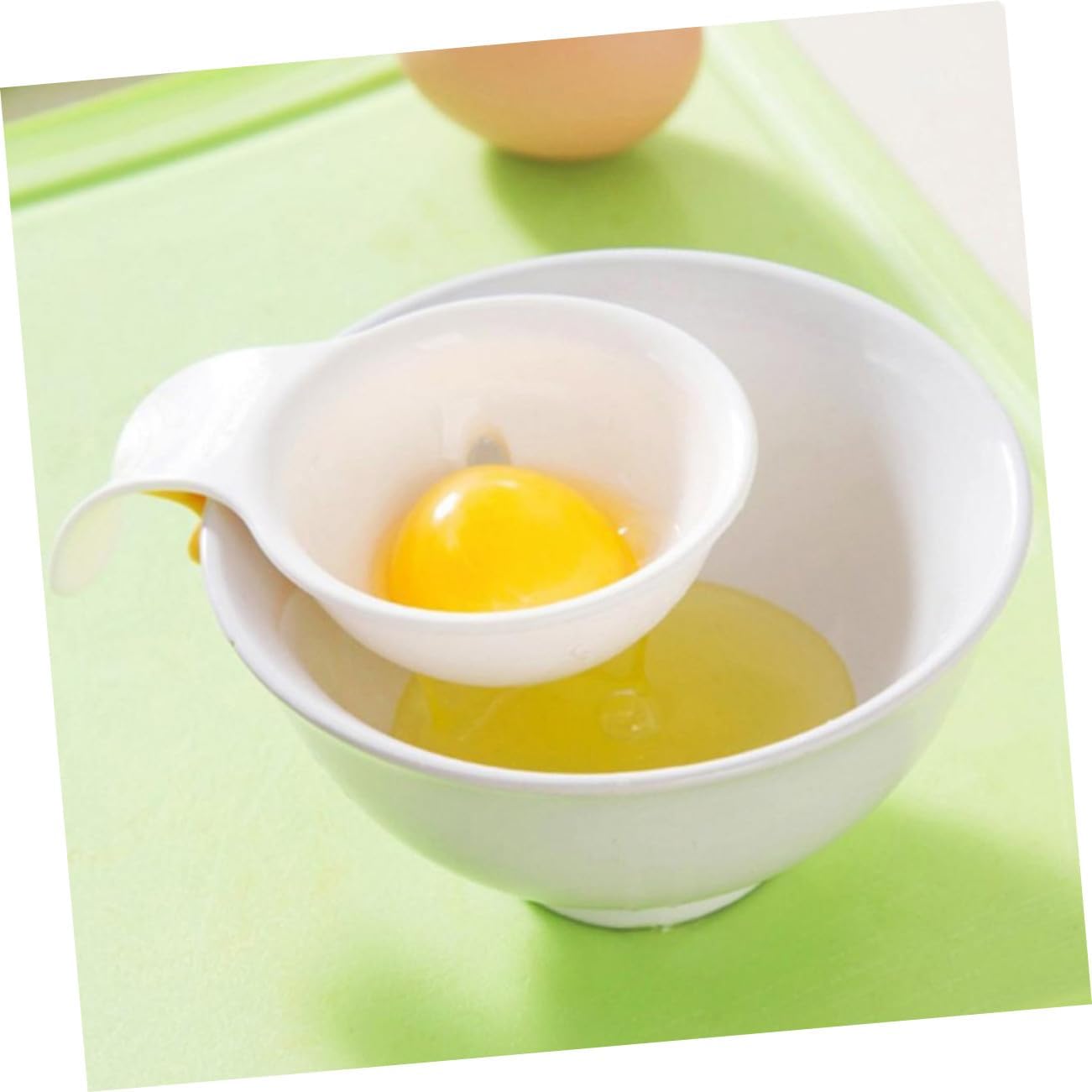 2pcs Reusable Egg Yolk White Separator Kitchen Gadget Egg Divider Tool for Baking Cooking Multipurpose Silicone Clip White Separator