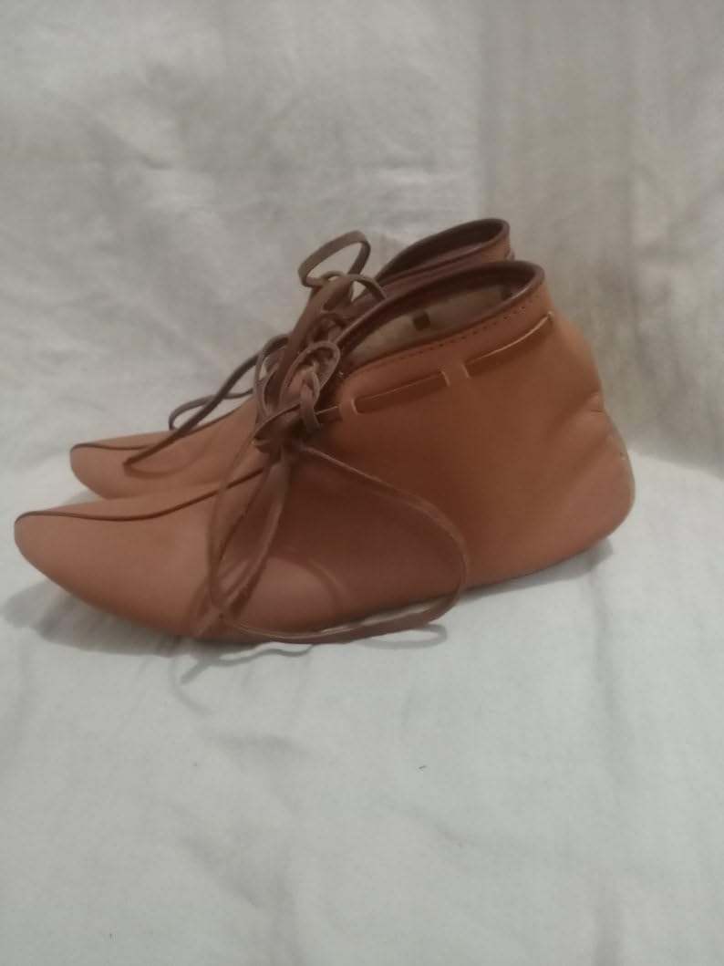 Viking Shoes,one piece shoes,turnshoes,9th century shoes