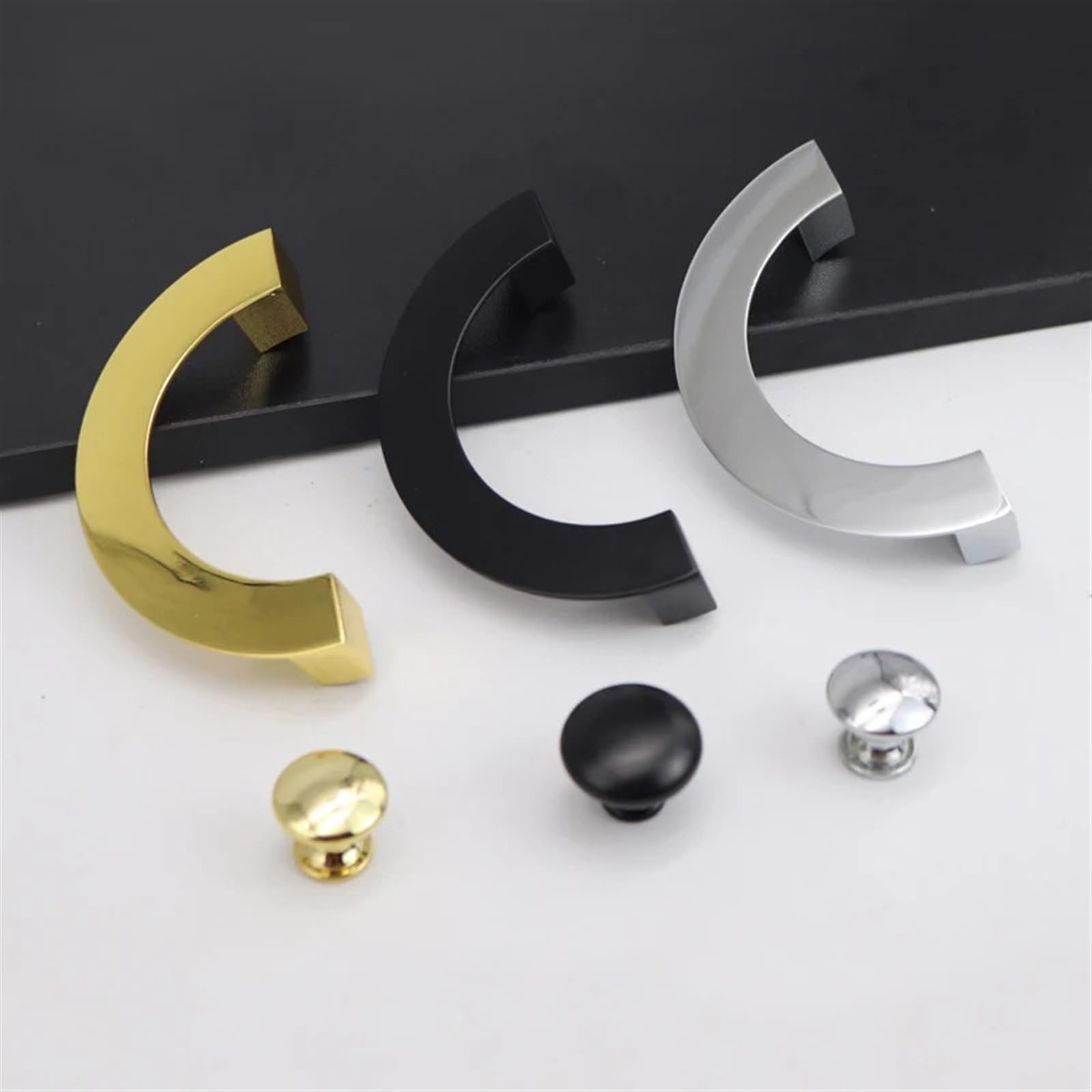 Poignée de porte de placard ergonomique en zinc pour relooker un meuble