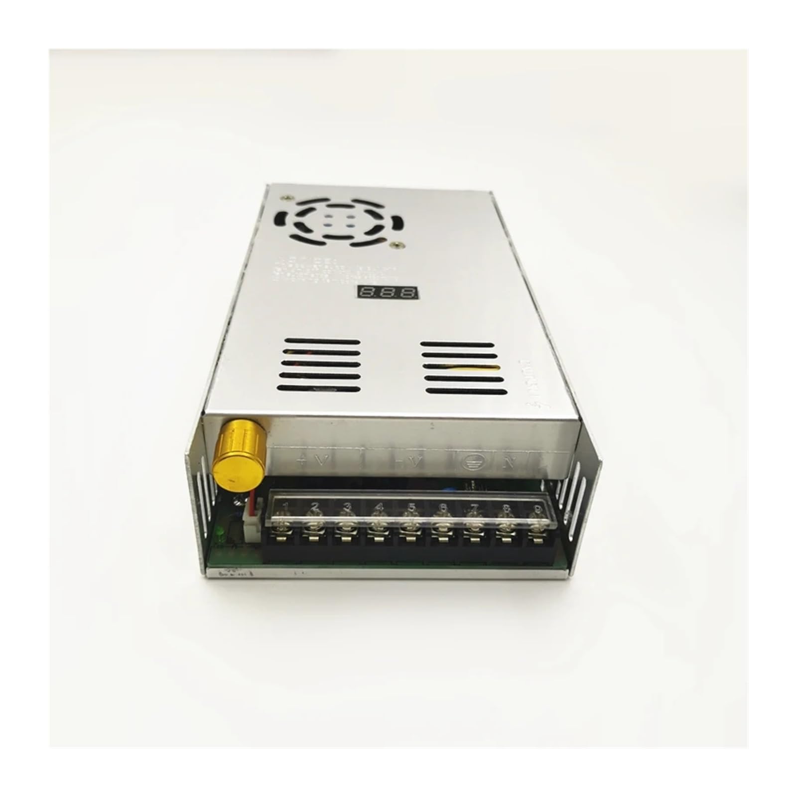 Alimentation à découpage 0-24V 25A pour éviter les chutes de tension de vos circuits