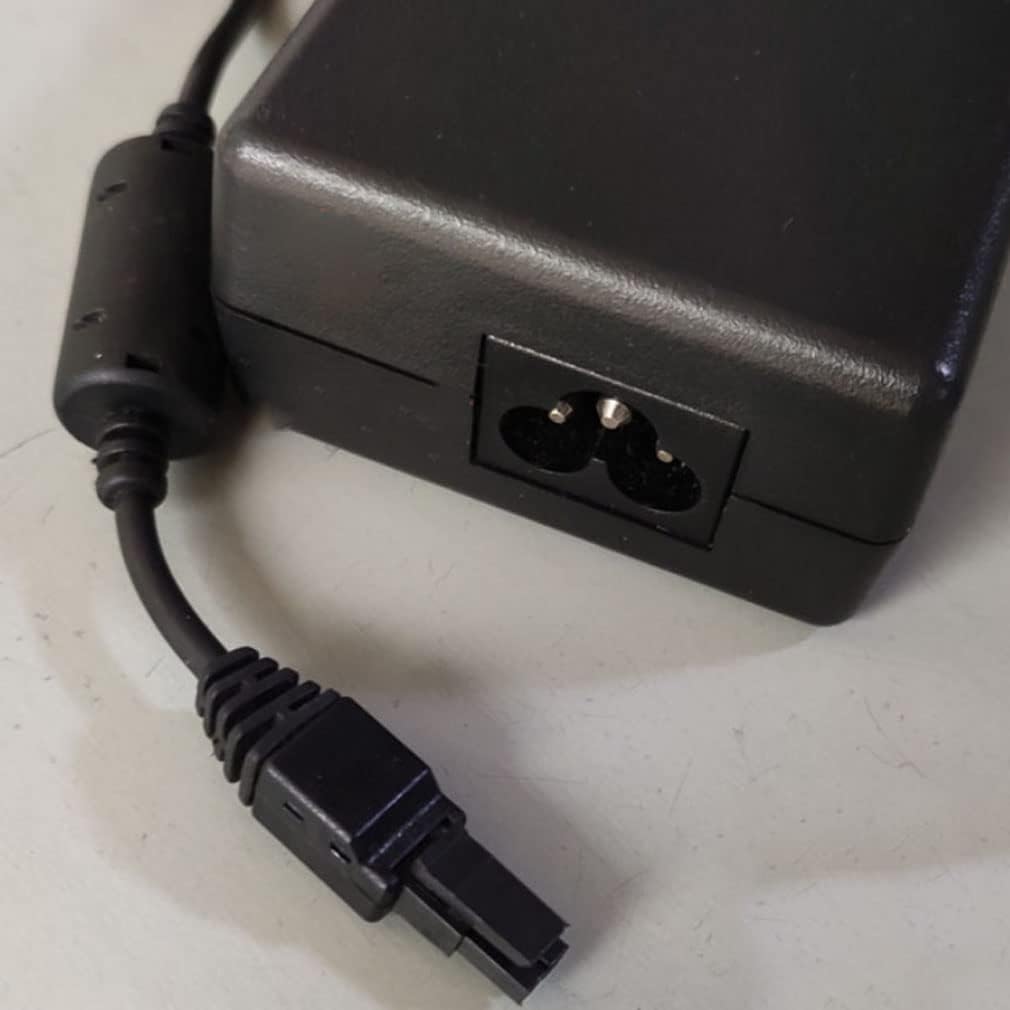 期間限定】Daiwa UV 27-5.6 ヘラブナ竿 専用ケース付き