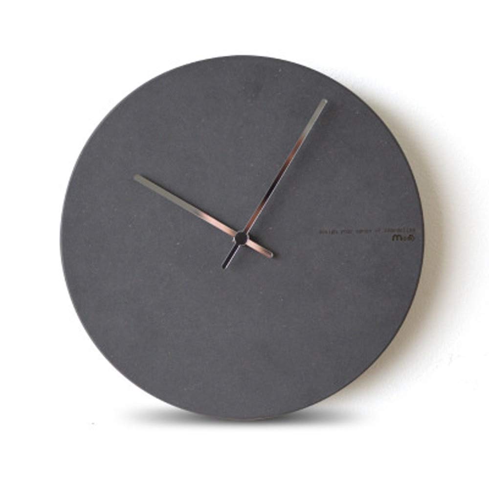 Horloge murale simple pour décorer un mur vide sans faire de bruit