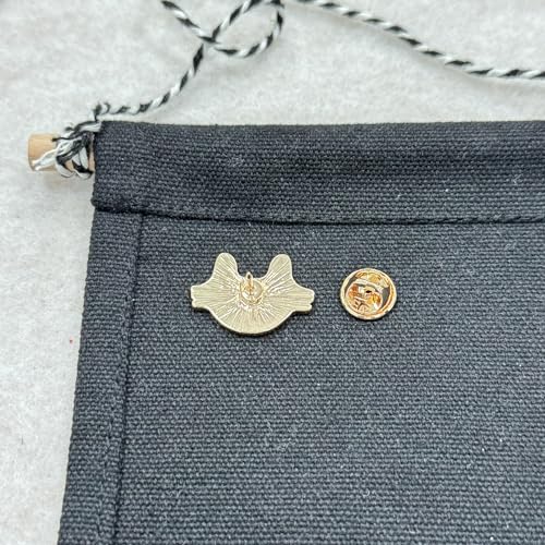 Black Cat Enamel Pin Collect Cute Arts Metal Cartoon Brooch Backpack Clothes Collar Minimalism Lapel Badges Jewelry3