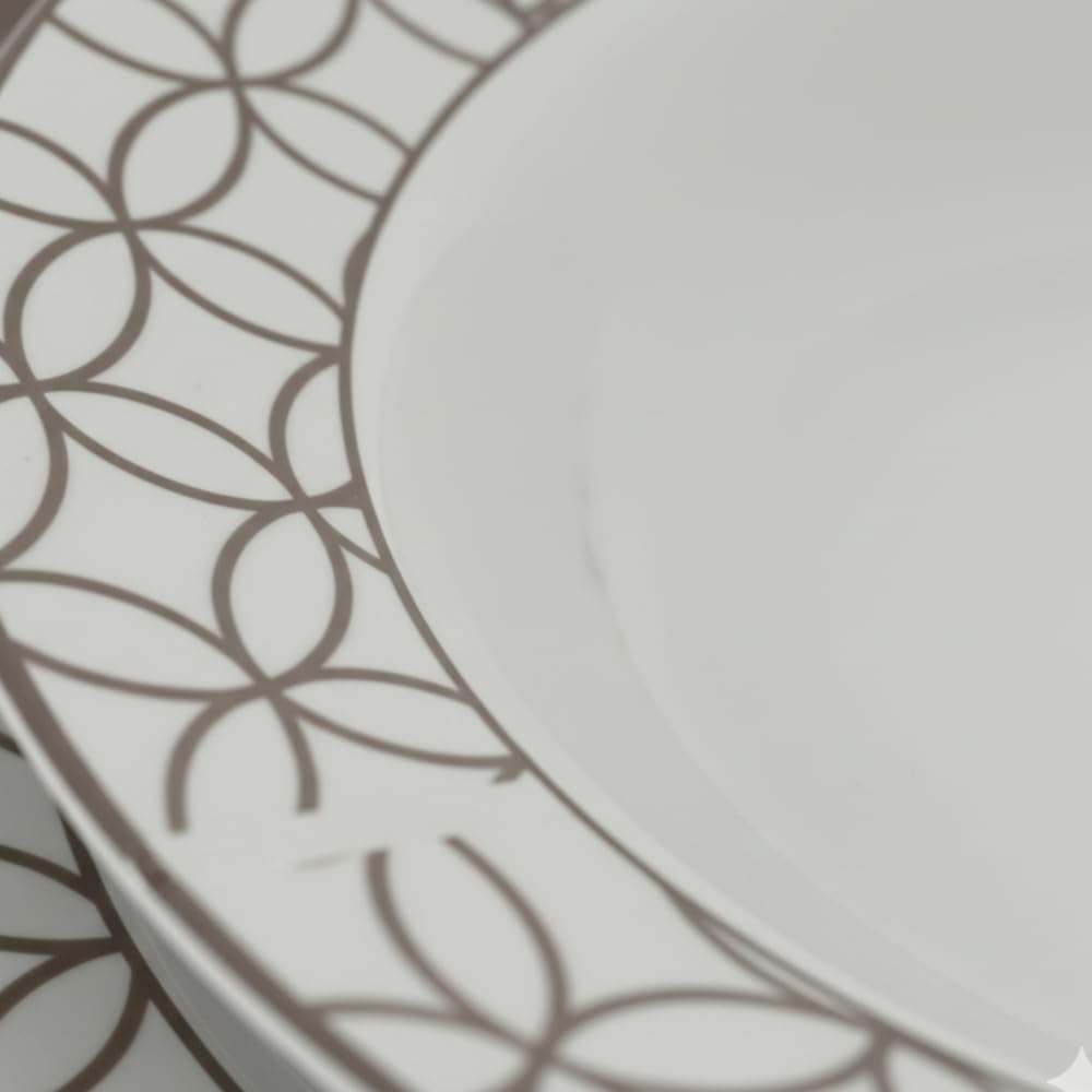 Brill Tortora – Servizio piatti in porcellana 18 pezzi (6 piani Ø24, 6 fondi Ø22, 6 dessert Ø19) – finitura lucida, design geometrico, adatti a lavastoviglie e microonde