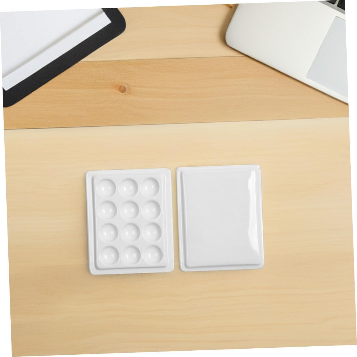 2pcs Watercolor Paint Palette Mixing Tray with Lid 12 Wells Plastic Washable Artist Palette for Travel and Studio Painting