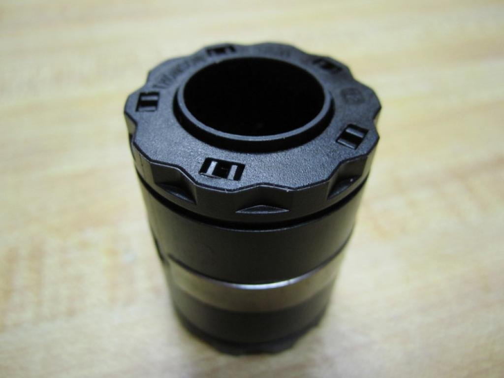Thomson SSU12, Ball Bushing Bearing, Super Smart, Closed, for end supported applications, self-aligning; use with 0.75 in Diameter Shaft, Class L
