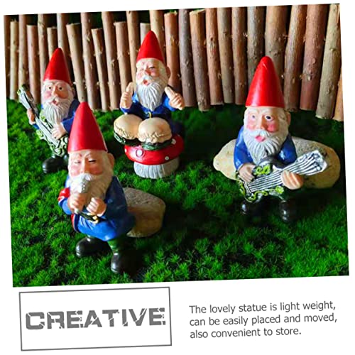 Mini décor gnome de Noël pour égayer un bureau terne - 8