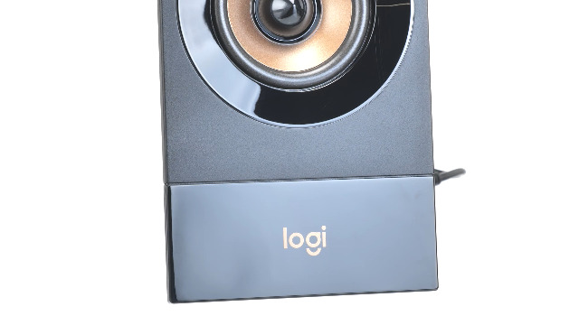 Casse PC Logitech Z533 2.1 Con Subwoofer - 120W, Ingressi RCA E 3.5mm, Per TV, PC E Console