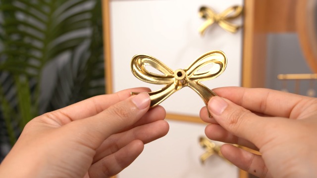 gold bow handles for dresser DOITOOL Brass Bow Shape Cabinets Knobs: Gold Drawer Pulls Decorative Bow  Knobs Cupboard Pull Handles for Home Kitchen Cabinet Hardware Cupboard  Dresser Wardrobe and Drawer Pulls - 2 Pack