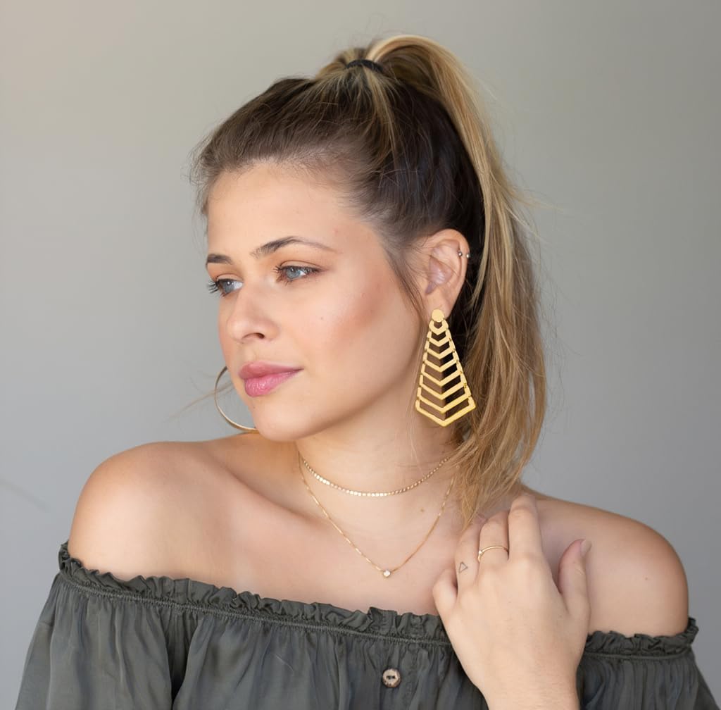 Pendientes Largos Cascade chapados en Oro 18K, Joya para fiesta, Versátiles y Atemporales, Pendientes Ligeros y Geometricos, Regalo Único para Mujer