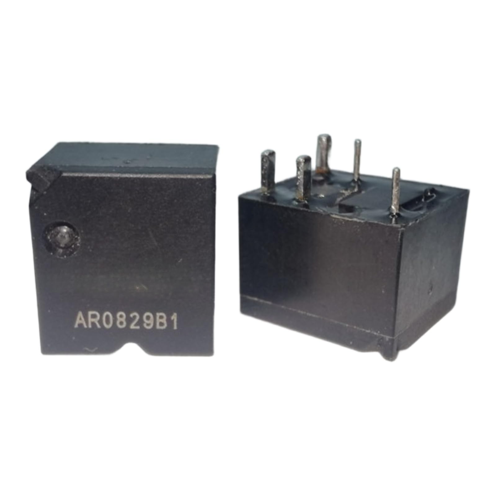 Relais 5 broches AR0829B1 composant d'origine pour circuit automobile