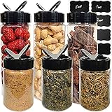 Multifunción: estos mini vasos tienen una variedad de aplicaciones como favores de fiesta, artesanía o suministros de oficina, proyectos decorativos o golosinas caseras. Utilice nuestros vasos de vidrio cuadrados para organizar los cajones, condimentos, almacenamiento de especias, sal, pimienta, hierbas, proyectos de bricolaje y mucho más!