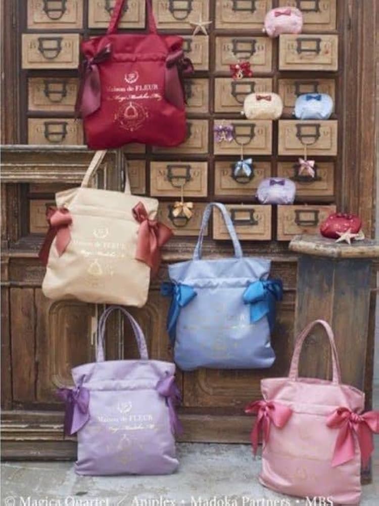 まどかマギカ まどマギ メゾンドフルール イニシャルバッグチャーム 希少 Amazon.co.jp: 魔法少女まどかマギカ メゾンドフルール 限定