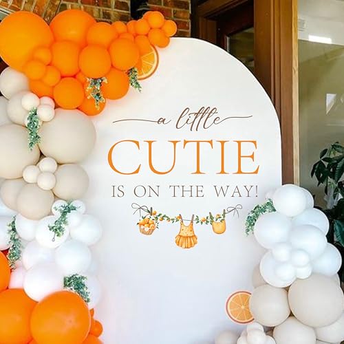 Vinilo Decorativo 'A Little Cutie Is On The Way' Para Pared miniatura 1