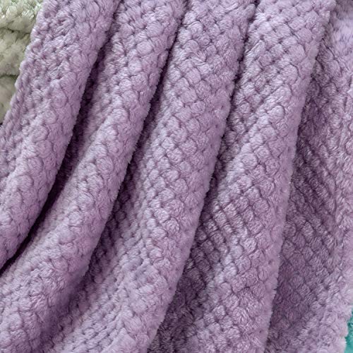 Image of Iris Warm Soft Fuzzy Dog, Cat, Pet Blanket - Plush Fleece Throws for Bed, Couch, Sofa, Travel (S /24 inch x 32 inch)