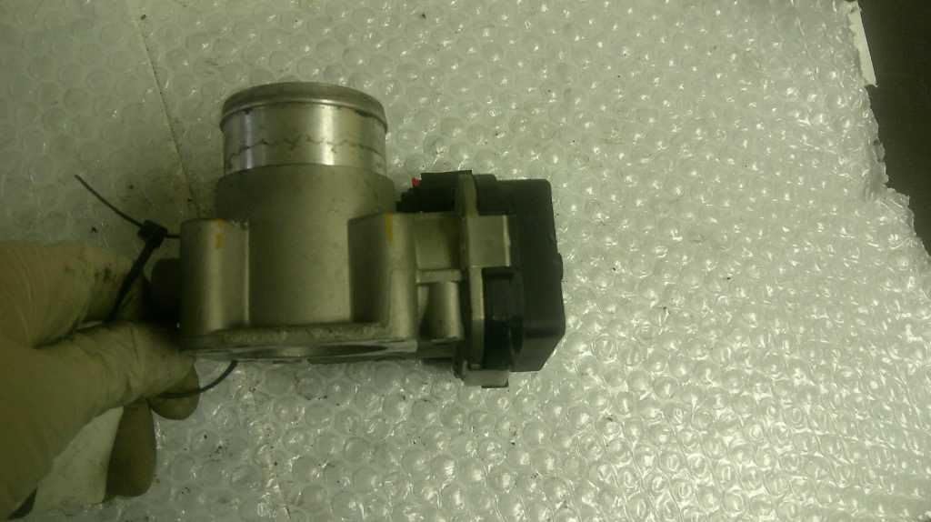 Throttle Body Control 1.4L Turbo Fits 15-18 Compatible with Jeep Renegade Compatible with Fiat 500 337-05535
