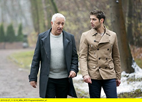 Serie In aller Freundschaft - Die jungen Ärzte en DVD, episodios 1-21 de la temporada 1.1 4