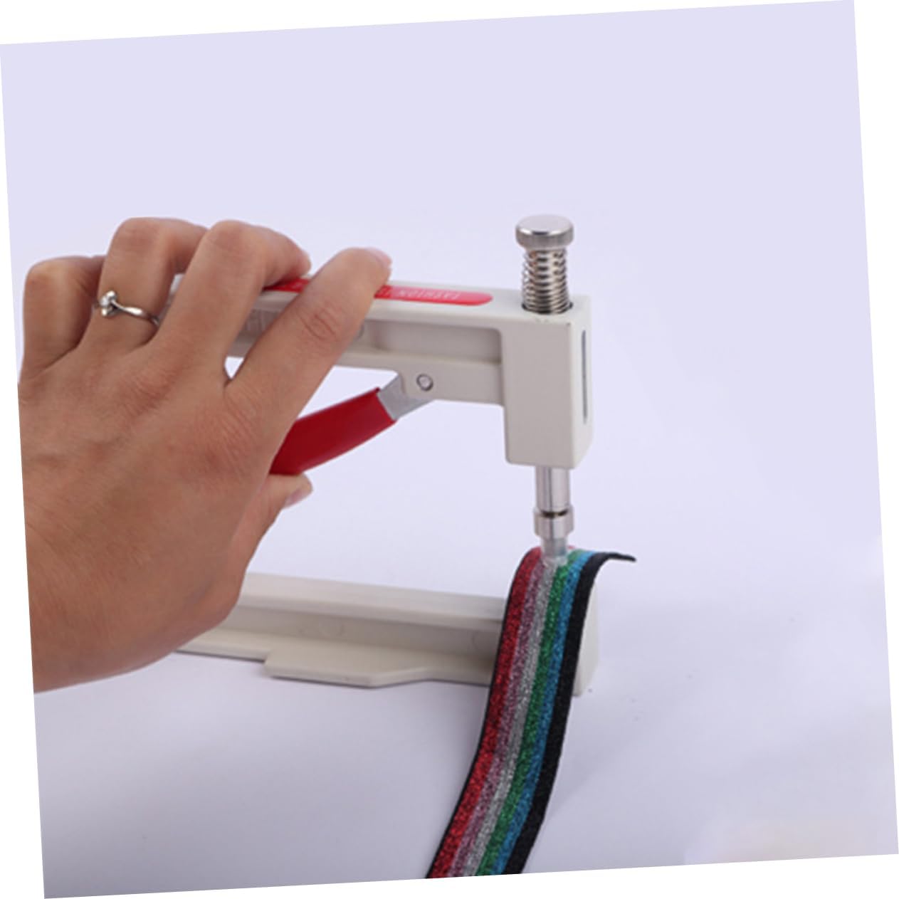 Hohopeti Portable Beading Machine for Jewelry Pearl Hand Press Set Pearl Setting Tool Bead Rivet Fixing Kit Random Color