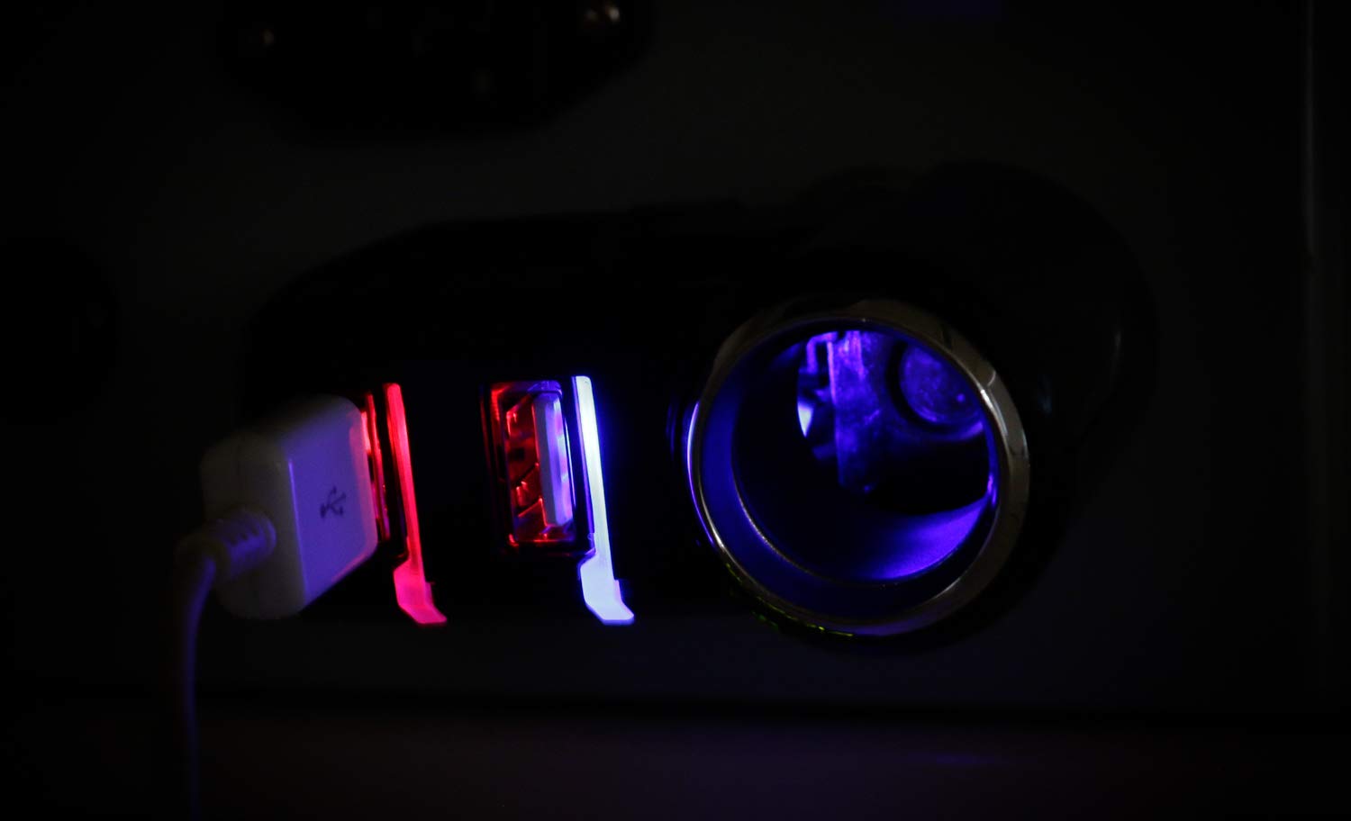 All Ride Gniazdo wtykowe z 2 portami USB, adapter gniazda zapalniczki samochodowej, wskaźnik LED statusu ładowania, przegub 90°, 12 24 V, maks. 5 A, do samochodu, ciężarówki, przyczepy kempingowej