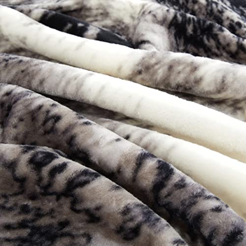 Marina Decoration Reversible 8 Lb Oversized Heavy Woven Fluffy Plush Soft Warm Korean Style Mink 2 Ply Rich Printed Animal Flannel Fleece Throw Raschel Blanket, 78 X 86 Inch Wolf Pattern #TOP5
