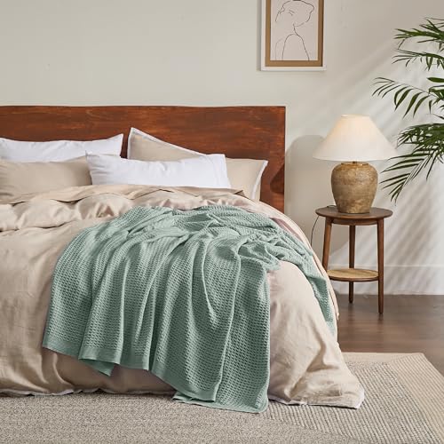 Image of Bedsure 100% Cotton Blanket Full Size for Bed - Breathable and Soft for Summer, Thick Cozy Waffle Weave Blanket Gifts for Women, Sage Green, 80x90 Inches