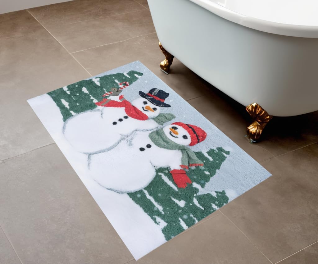 St. Nicholas Square Christmas Holiday Bath Rug,Soft and Absorbent Polyester Pile,20x30 Inches,Snowman Couple Winter Scene Design for Indoor Use,Home Bathroom Decoration,Green,Red,White,Black,Gray