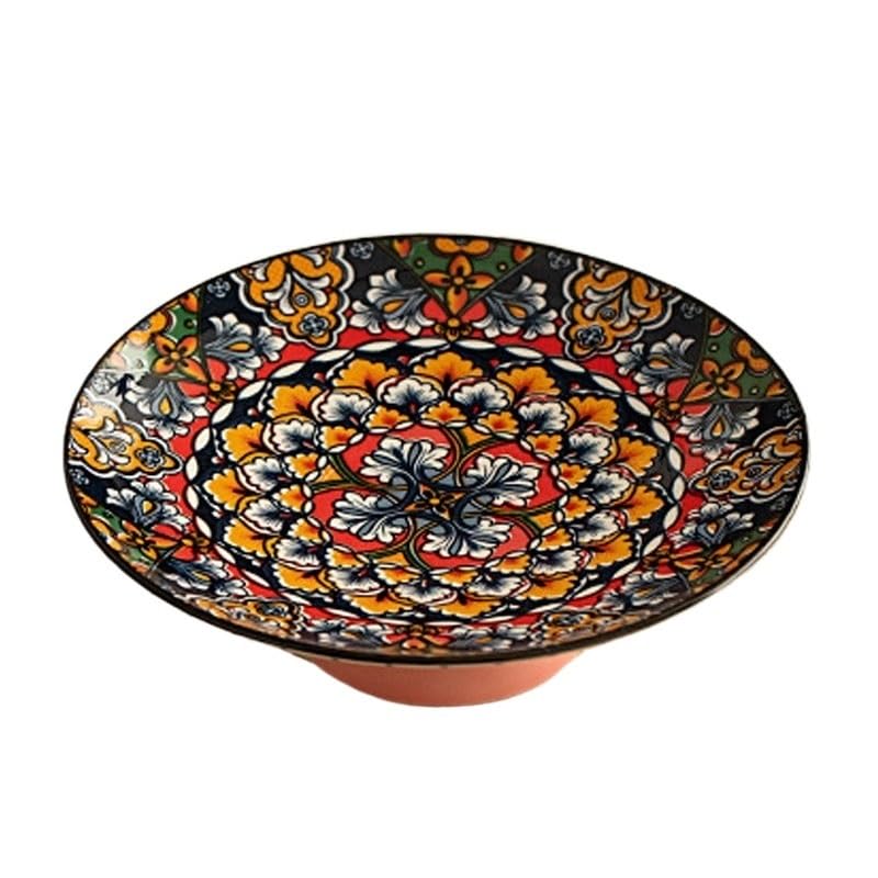 talerz na owoce, Retro podszkliwnie malowany ceramiczny talerz z wysokimi nogami i przekąskami, suszonymi owocami, herbatą wypiekami(Style5)