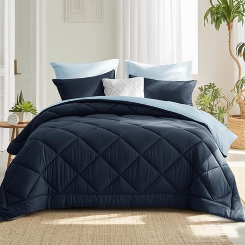 RUIKASI Coverless Duvet Single 10.5 Tog - Reversible Comforter with 1 Pillowcase, 135x200cm Quilt Lightweight and Warm All Season 400GSM Filling, Navy and Light Blue