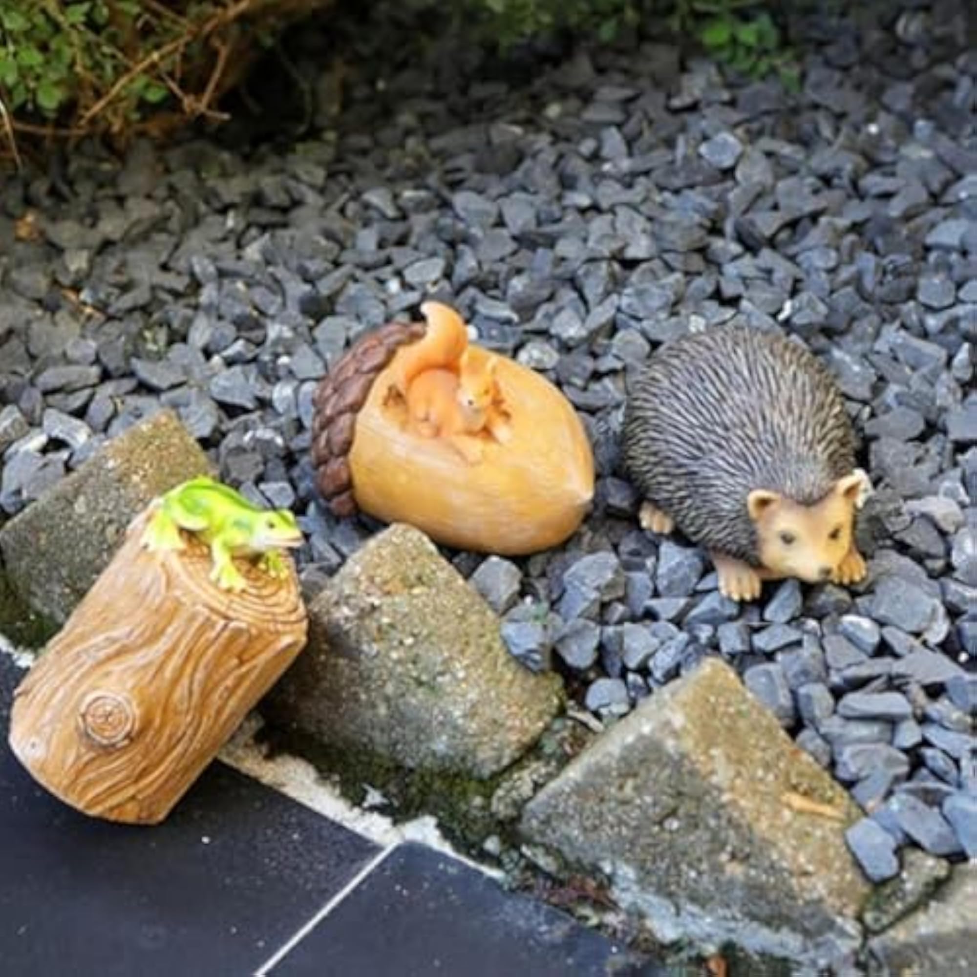 Outdoor Key Hider Hedgehog Statue