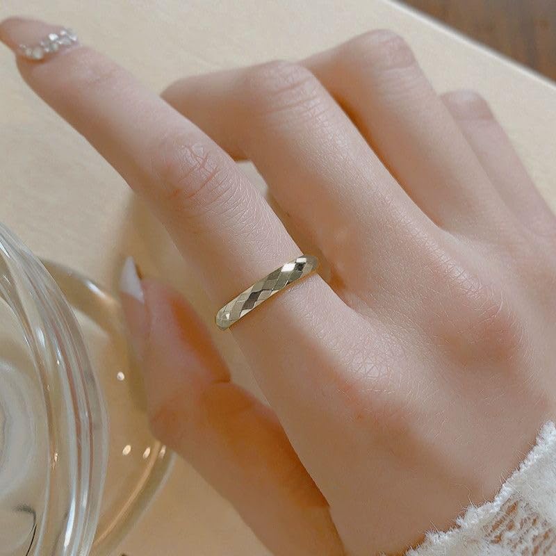 4mm 6mm Hammered Tungsten Carbide Ring For Men Women Plain Domed High Polished Wedding Bands Engagement Ring Size 5-15 - Image 2