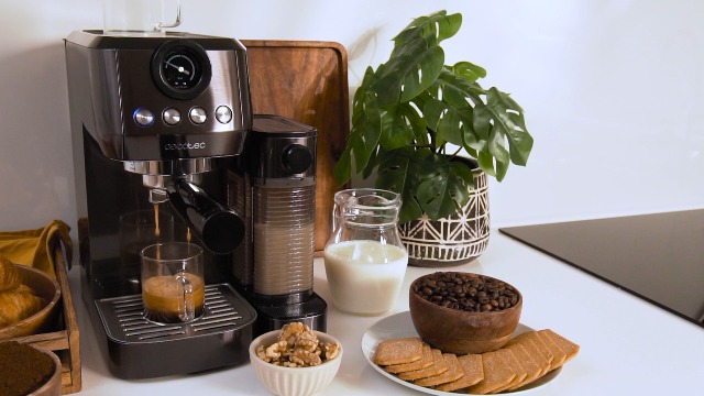Macchina Caffè Espresso Cecotec Power Espresso 20 Pro - 20 Bar, Vaporizzatore Latte - Foto 8