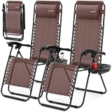 SereneLife Sonnenliege Klappbar 2er Set, Zero Gravity Liegestuhl Garten, bis 120 kg Braun, Verstellbar und Wetterfest, mit Tisch Getränkehalter und Kopfkissen, für Balkon Terrasse Camping Strand Relax