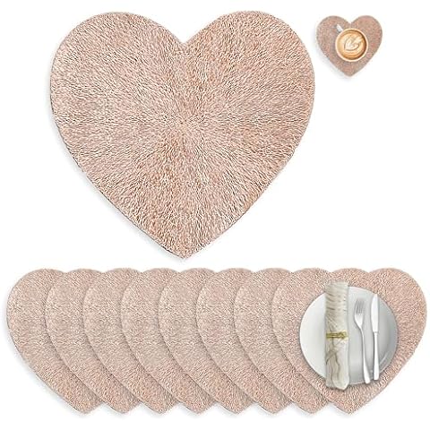 Heart-Shaped Placemats and Coasters Set Cover
