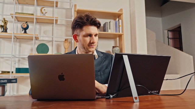 Amazon.com: Veout 16 Inch Portable Monitor for Laptop