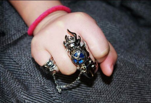 家庭教師ヒットマンREBORN! ボンゴレギア Amazon.co.jp: 家庭教師ヒットマン REBORN！沢田綱吉 大空