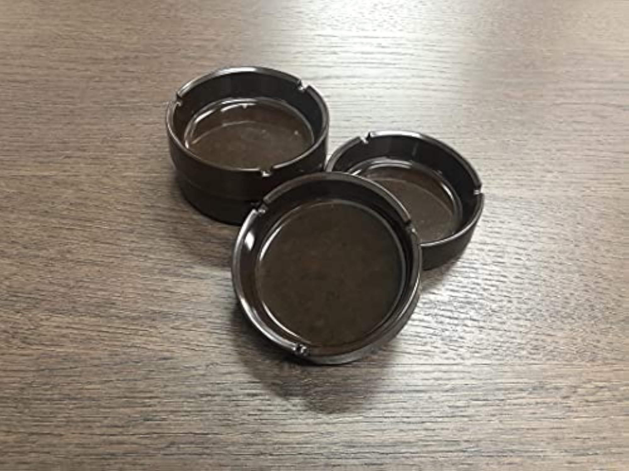 Plastic Ashtray for Outdoor Use, 4-Pack