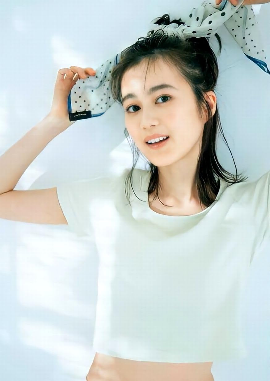 Amazon.co.jp: 生田絵梨花 L判 写真 50枚 おまけ2L判 5枚付き 計55枚