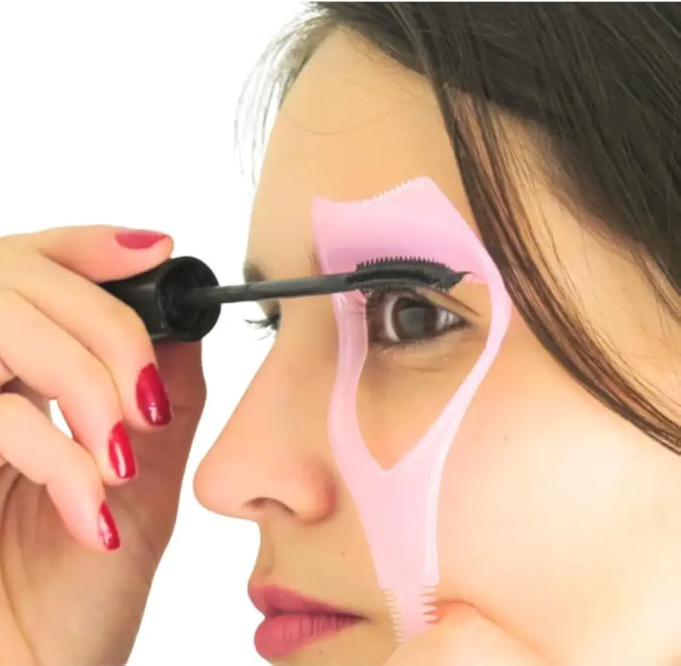 Máscara de Cílios Preta Volume Intenso + Aplicador Guia Rosa Anti-Borrão