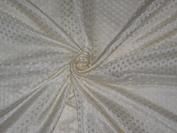 Tissu brocart de soie ivoire BRO387 pour coudre des vestes et rideaux jacquard