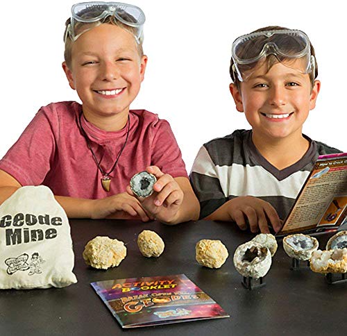 Discover with Dr. Cool Explorer Geode Kit - Break 7 Geodes from 2-3 Different Mines!