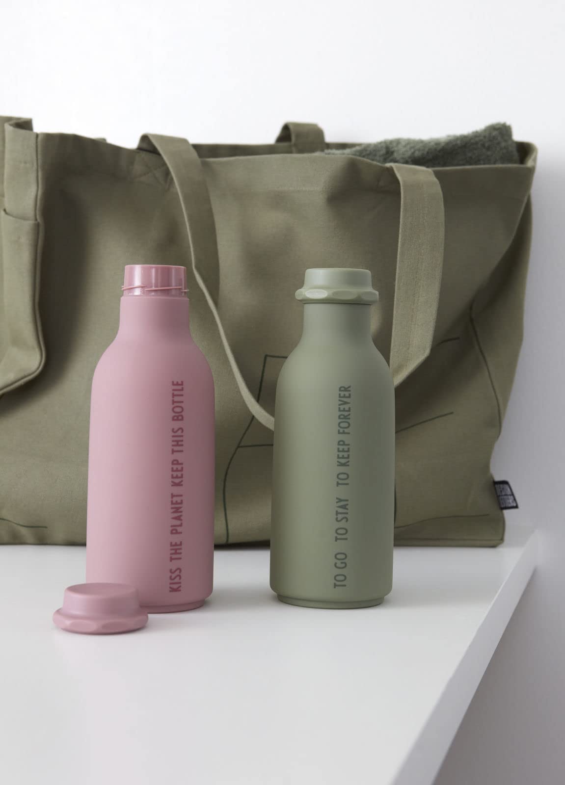 Design Letters TO GO Trinkflasche – BPA-frei, Auslaufsicher, 330 Ml, Kinderfreundlich