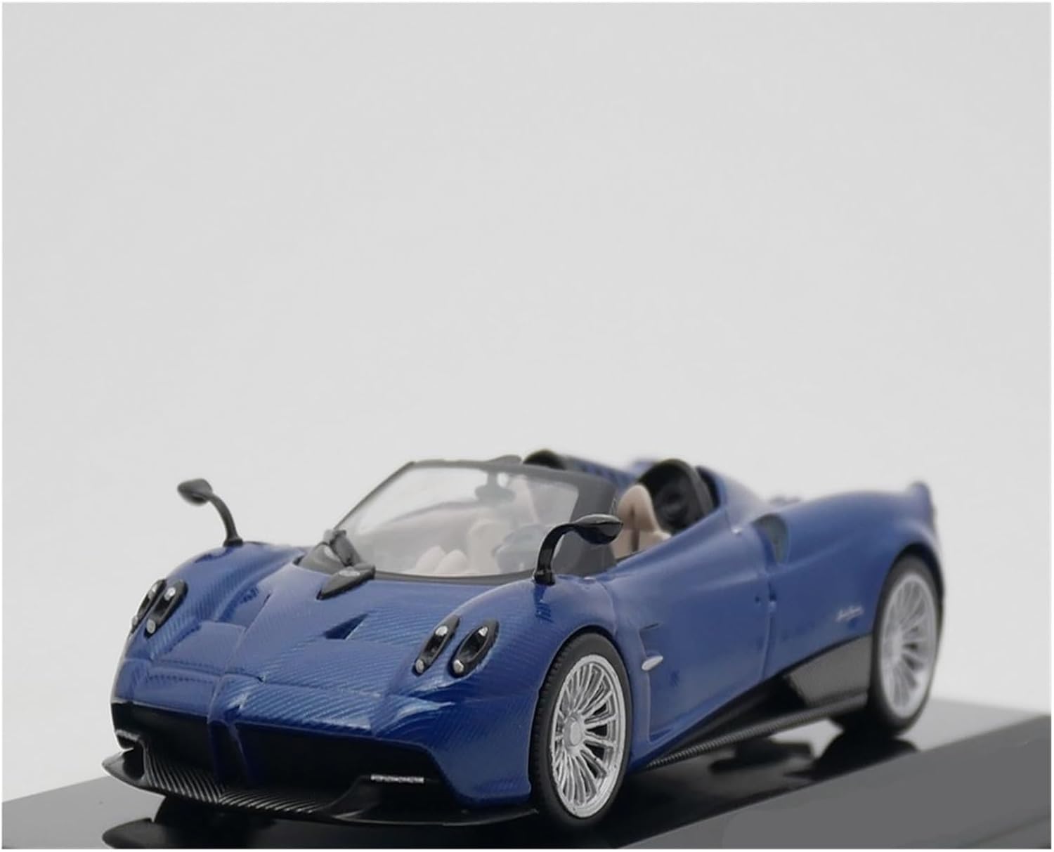 TSM JAGUAR F-TYPE パガーニ ウアイラ 1/43 ミニカー 1/43 TSMモデル