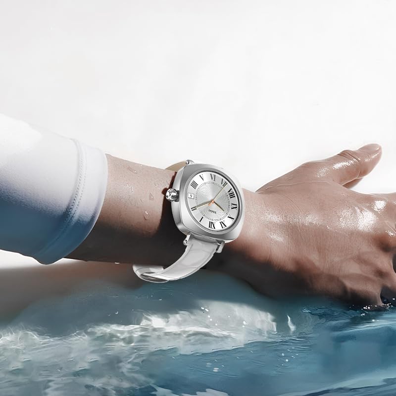 LDNIO SW03 Smart Watch being worn on a wrist submerged in water
