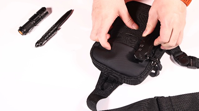 Amazon.com: MOZETO Tactical Sling Bag Small YKK Zipper Mens