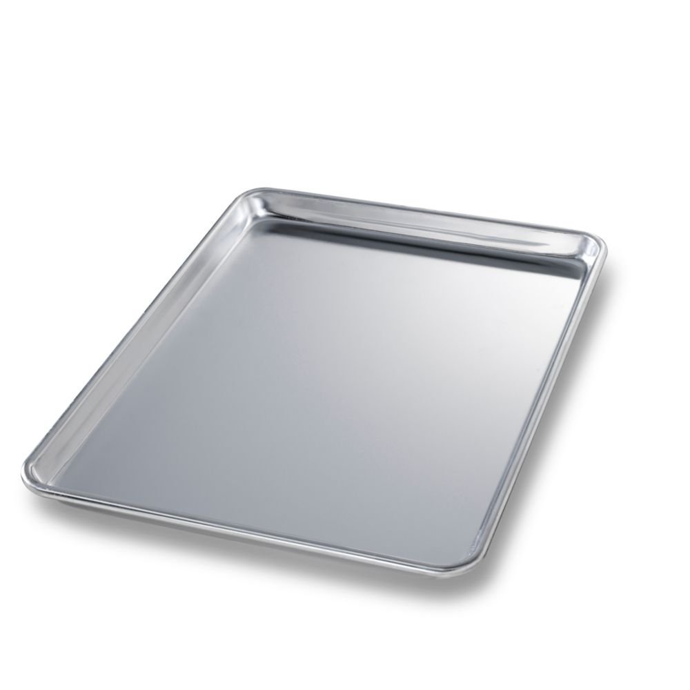 Chicago Metallic Bakeware Half-Size 18 Gauge Aluminum Sheet Pan