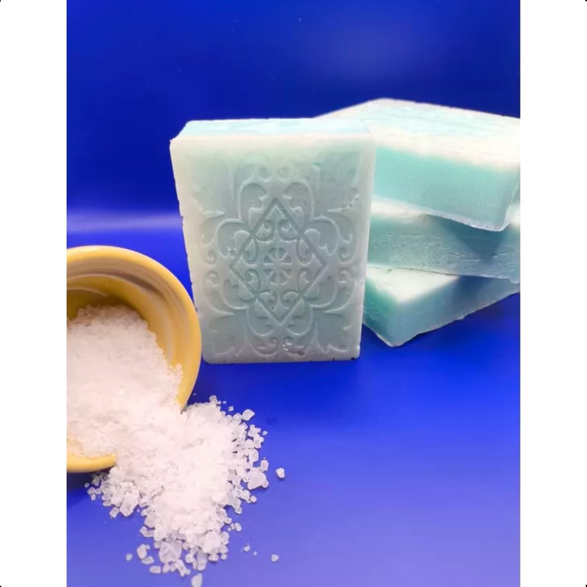 Sabonete Glicerinado Artesanal de Melaleuca e Sal Grosso em Barra em promoção! Veja a oferta e mais achadinhos de Sabonetes 3 Hoje é o melhor dia para comprar Sabonete Glicerinado Artesanal de Melaleuca e Sal Grosso em Barra com aquele preço maroto! Promoção! Aproveite a oferta! 3