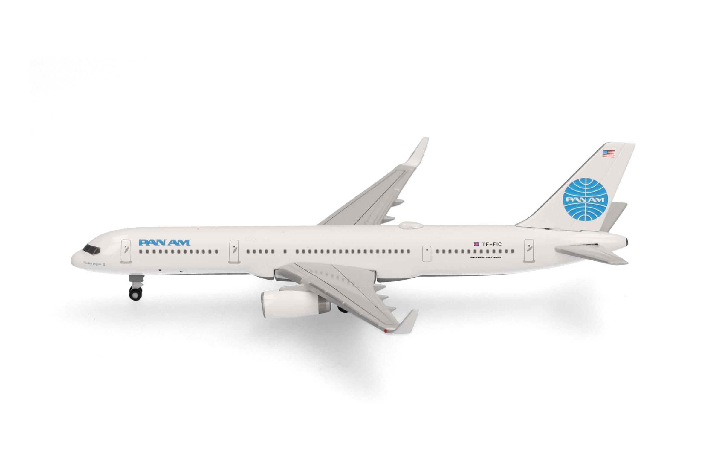 Amazon.co.jp: ヘルパ飛行機モデル パンナム ボーイング 757-200