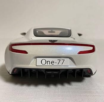 801-327 アストンマーチン 1/64 ONE 77 White 1:64 MJ Aston Martin ONE77 Diecast Toys Car Models Miniature