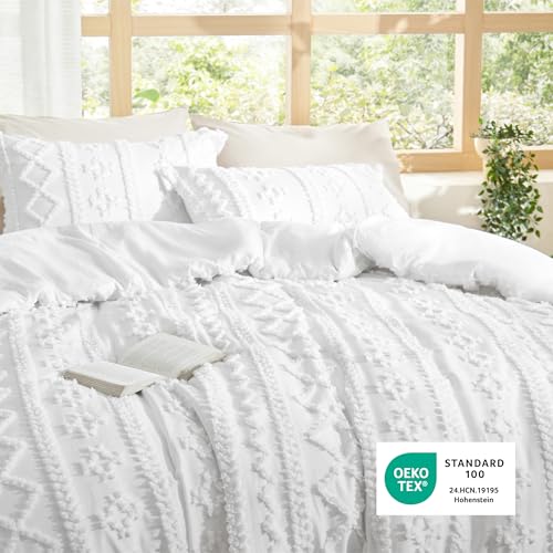 Image of Bedsure Tufted Boho Comforter Set Full Size - Bright White Boho Bed Set, GentleSoft 3 Pieces Farmhouse-Style Embroidery Bedding, Gifts for Woman, Soft Jacquard Kids' Full Comforter for All Seasons