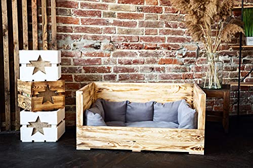Truhenking Tolles Hundebett aus Holz mit Polsterung Holzkiste mit besonderer Holzmaserung und großem Einstieg| Neu | 90x57x45cm | Hundebett mit dickem & warmen Polster